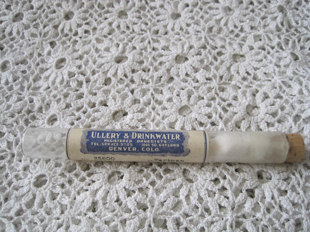 Ullery & Drinkwater Druggists Denver CO Glass Tube Medicine Cork 1946 Vintage