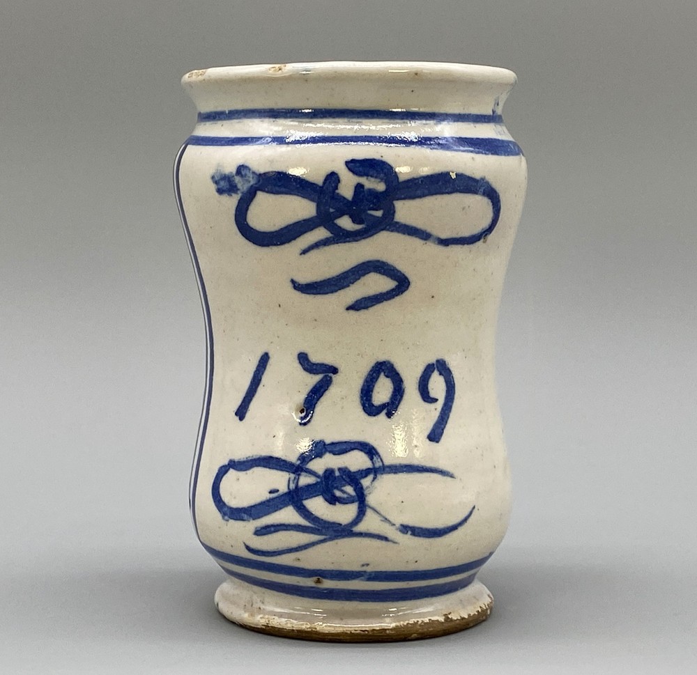 c. 1709 South Italian ‚Naples‘ Majolica Blue & White Albarello Drug Pharmacy Jar