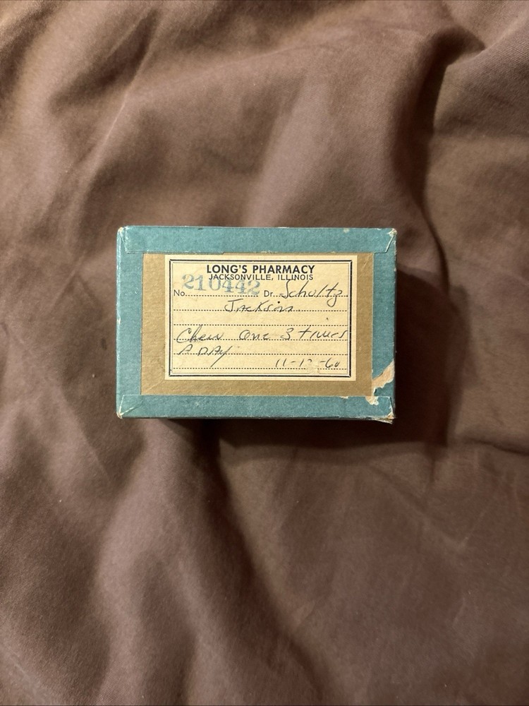 Vintage Long’s RX Medicine Prescription Pill Box With Pharmacy Label & Gum 1960