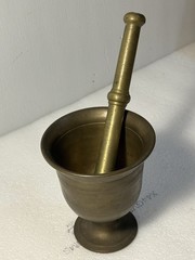 Vintage 1940s – 50s Solid Brass Mortar and Pestle Greek Key Design Pattern 3.5lb