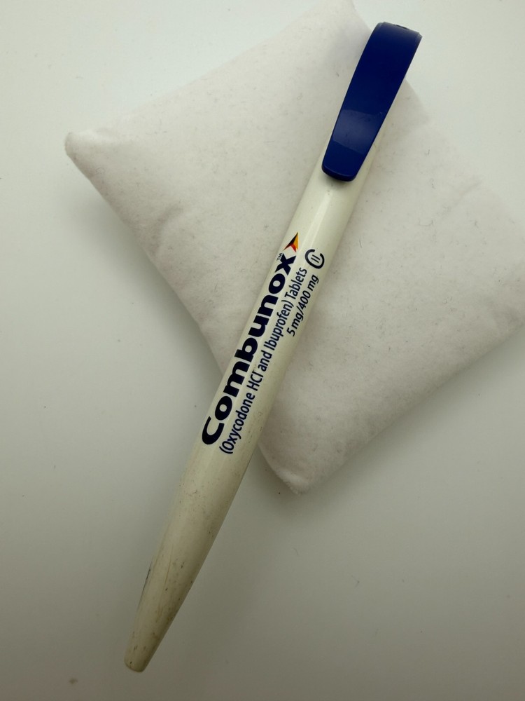 Combunox Pharma Click Pen (New Ink Cartridge)