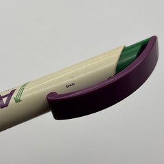 Vtg AVAPRO Pen Plastic Retractable Drug Rep – White Purple Green