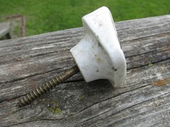 Unusual 1900s MARRUBIUM (Horehound) Porcelain APOTHECARY Cabinet Drawer KNOB A++