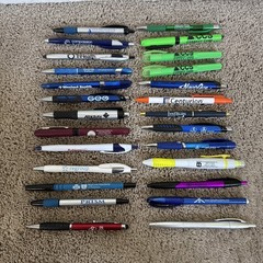 26 – Plastic & Metal Medical Pens – Collectible – Rare