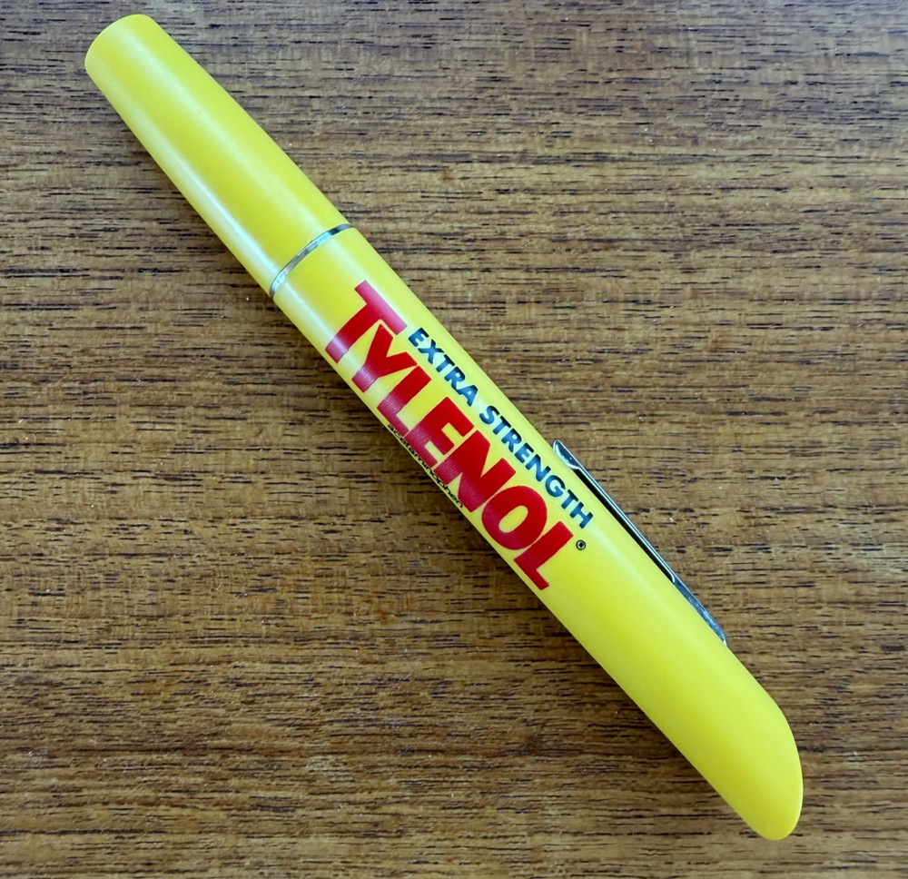 Vintage Tylenol Extra Strength Drug Rep Lighted Exam Pen Made In USA Pharma