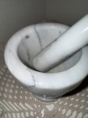 Vintage 1960’s White Italian Marble Mortar And Pestle 3+ Pounds 4-1/8” H x 4” W