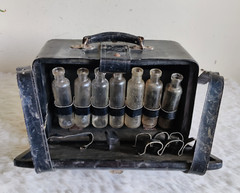 Vintage Fabricks Wood Leather Homoeopathic USA Medicine Case Travel LETH113