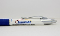 Pharmaceutical Drug Rep Collectible Pens 4 Plastic Janumet Blue on White NEW