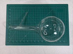 PYREX 2000mL Vtg Laboratory Flask Side Vent Glass Long Neck Round Bottom 14″ USA