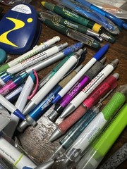 New & Used Lot of Over 160 Pharmaceutical Drug Rep Advertising Pens