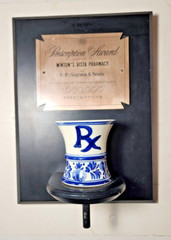Vtg Prescription Award 1 Million Prescriptions by Winton’s Vista Pharmacy