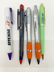 5 Pharma advertising ballpoint pens: Effexor StuartNatal 1+1 PerioChip Lotrisone