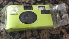 Zyrtec Rewards 35 mm Flash Camera Pharmaceutical Promo Circa 2006 12 Exposures
