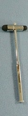 RARE PHARMACEUTICAL COLLECTIBLE FELDENE PIROXICAM REFLEX HAMMER WITH PIN + BRUSH
