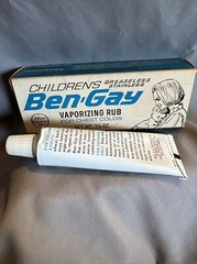 Vintage 1966 Children’s Ben Gay BEN-GAY VAPORIZING RUB in box metal tube NOS