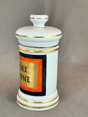 Vintage French Porcelain 7 ½” CIRE JAUNE (Yellow Wax) Apothecary Jar by D.T.