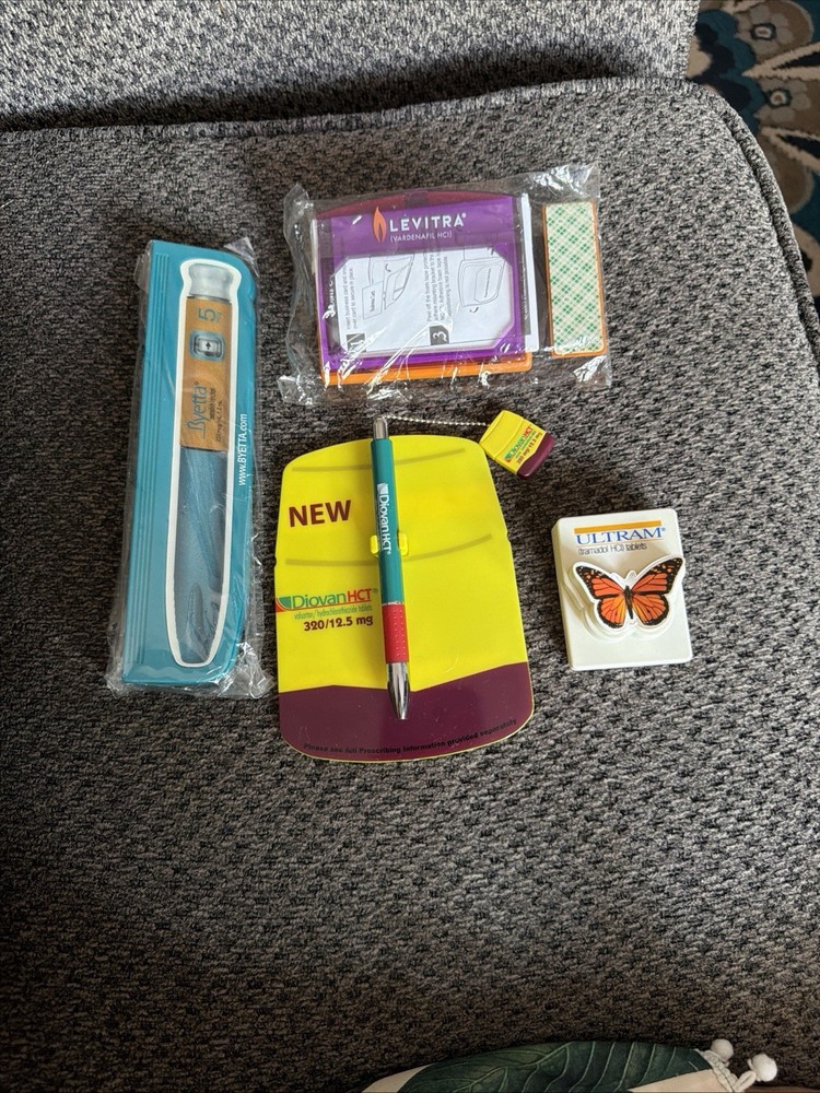4 VTG Pharmaceutical Advertising Promo Lot Items Levitra Ultram Diovan Byetta