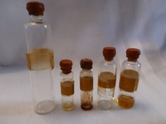 Five Pharmaceutical/Syringe Vials Var. Sizes 1940’s Instruction Letter by Doctor