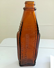 VINTAGE PHARMACY & GENERAL STORE BOTTLE COLLECTION(4 PCS) Lot of 4 Antique Medi