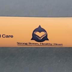 Pharma Promo Care Bone Shaped Pen Farsenius Medical Professional Drug Sample