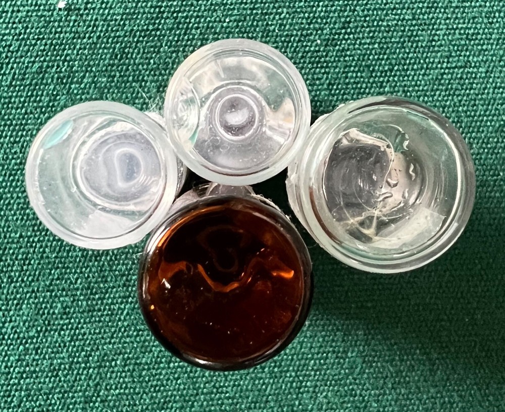 4 vtg medicine vials clear amber
