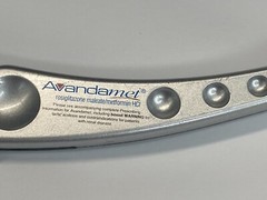 AVANDIA Drug Medical Reflex Hammer Drug Advertisement Pharmaceutical