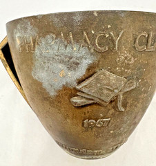 Pharmacy Class 1967 A.D. RX SECUNDUM ARTEM MORTAR PESTLE APOTHECARY Metal Brass