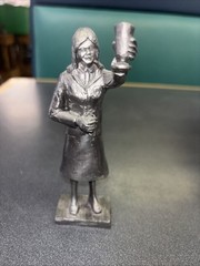 Vintage Handcrafter Pewter PHARMACIST Druggist Statue 6″ Female w Mortar Pestle