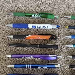 26 – Plastic & Metal Medical Pens – Collectible – Rare
