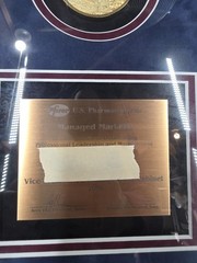 Pfizer Drug Company Framed Plaque Award Rare Pharmaceutical Collectible