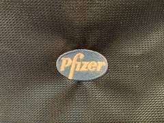 Vintage Pfizer Employee Only Gym Duffel Bag 20x12x10”