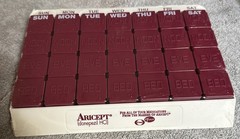 Aricept Drug Rep Pharmaceutical Promo 1 Week Plastic Pill Case organizer Box NOS
