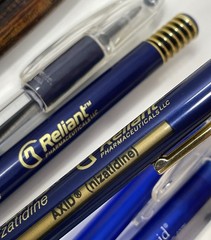 Lot of 18 Pharma Pharmaceutical Logo Ink Pens Duragesic Xopenex Axid Claritin