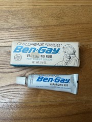 Vintage 1966 Children’s BEN-GAY VAPORIZING RUB in box Pfizer metal tube NOS 60s