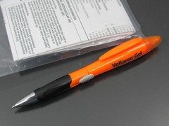 Sealed Voltaren Gel PEN & Highlighter Drug Rep Pharmaceutical Promo Advertising