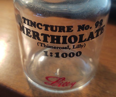 EMPTY ! Vintage Lilly Tincture No.99 Merthiolate 1:1000 bottle Ground Glass stop