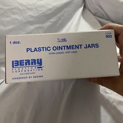 BERRY Plastics Corporation Plastic Ointment Jars 1/2 Oz White Plastic With Caps
