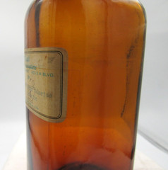 MM – 1950’s Welling’s Prescriptions Bernard Welling PH Kansas City MO Amber Medi