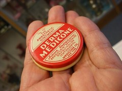 Antique Vtg Medical Dental Pharmacy – Derma Medicone Ointment Tin