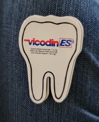Vtg 19 IsoptinSR Tablet & Triangle Magnet, VicodinES & Rythmol Pharmacy Magnet