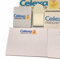 Celexa Drug Rep Depression RARE Hinge Fridge Magnet Memo Pad Pharmaceutical Lot
