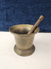 Vintage Brass Coricidin Mortar & Pestle Heavy RARE UNIQUE
