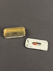 VTG Lilly Pharmaceutical Darvon-65 Compound Pulvule Sample Tin