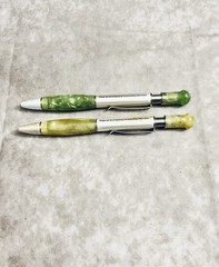 CELEBREX PHARMACEUTICAL REP PEN MARBLED BARREL YELLOW GREEN CHROME CLIP LOT OF 2