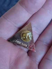 SANDOZ Pharmaceuticals pin LSD Albert Hofmann – BENVENUTO pin badge