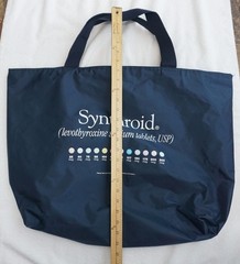 VTG Synthroid Tabs Tote Bag w/Zipper Handles & Pocket Drug Rep Promo 24″ x 24″