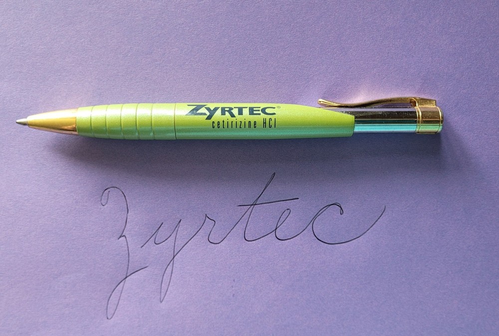 Zyrtec Cetirizine HCL Ballpoint Pen Pharmaceutical Black Ink Green Barrel Works