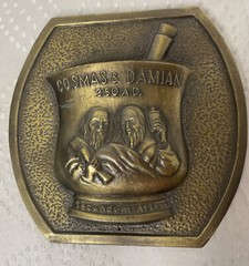 PHARMACEUTICAL PROMO 1980 Cosmas & Damian 350 AD Secundum Artem RX Brass Plaque