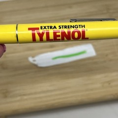 Pharmaceutical Drug Rep Tylenol Pen Light & Medical Waste Highlighter Collect