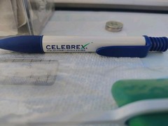 Celebrex Pharma Tongue Depressors Sealed Canister Drug Rep Swag Lot 4 Pens Prop